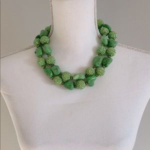 Green chunky double-layered necklace